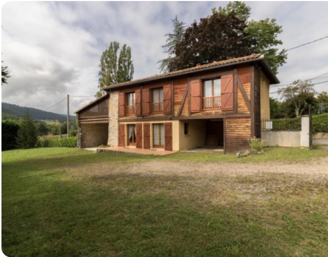 Façade du Chalet d’Estadens